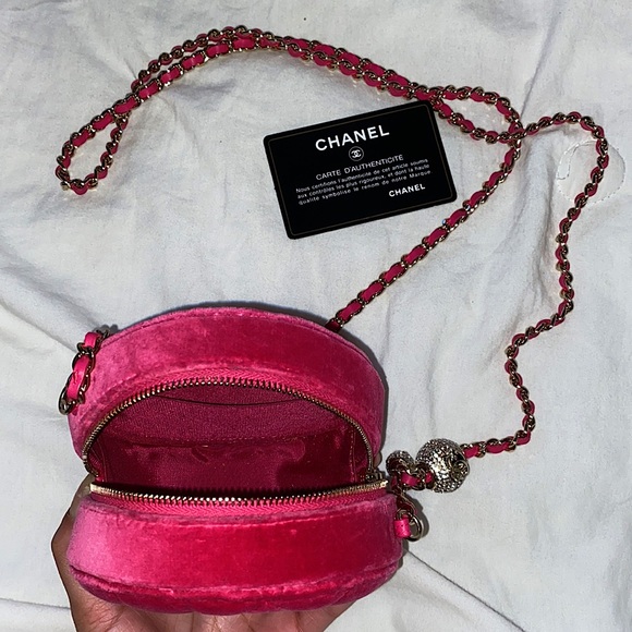 CHANEL Velvet Round Quilted Pearl Clutch with Pink Leather Adjustable Strap - Picture 8 of 8